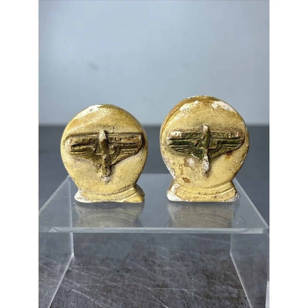 Vtg Chalk Salt Pepper Shakers WW2 era Army  Air Force AAF‎ USA